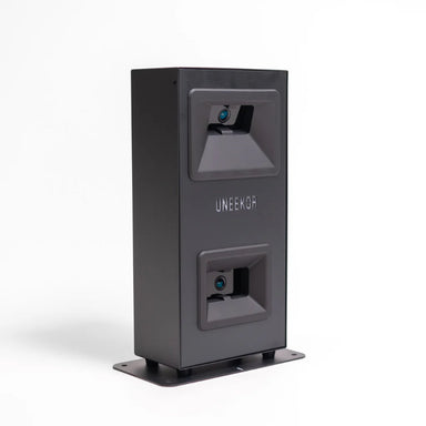 Uneekor EYE MINI LITE Launch Monitor side